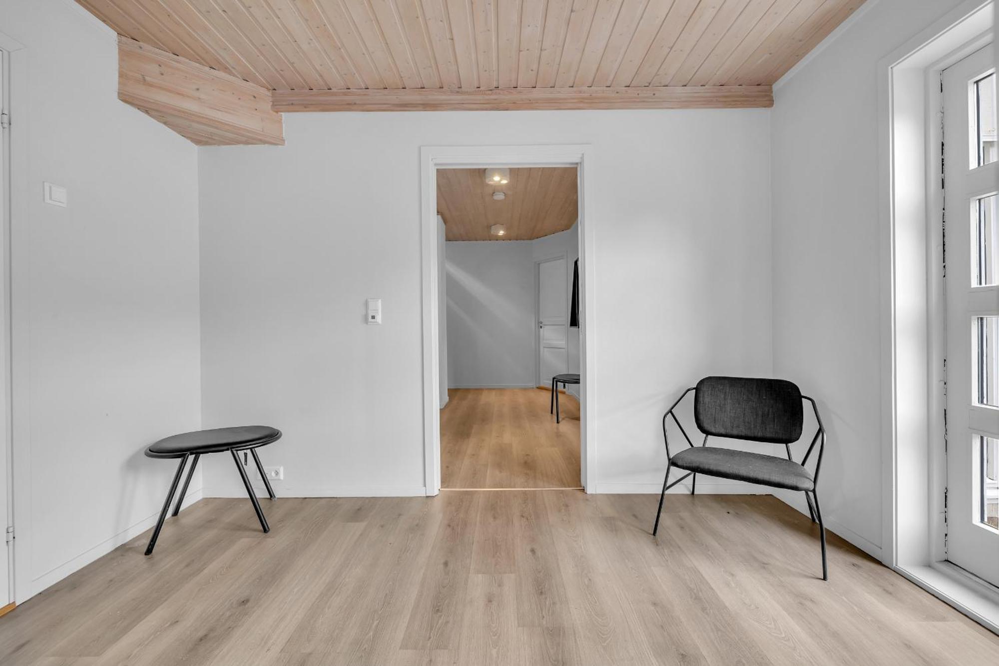 Central Large Modern House With A View トロムソ エクステリア 写真